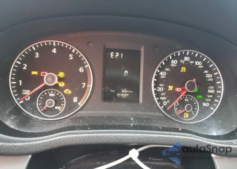 2014 Volkswagen Passat S z USA, uszkodzony, nr VIN 1VWAS7A30EC025452